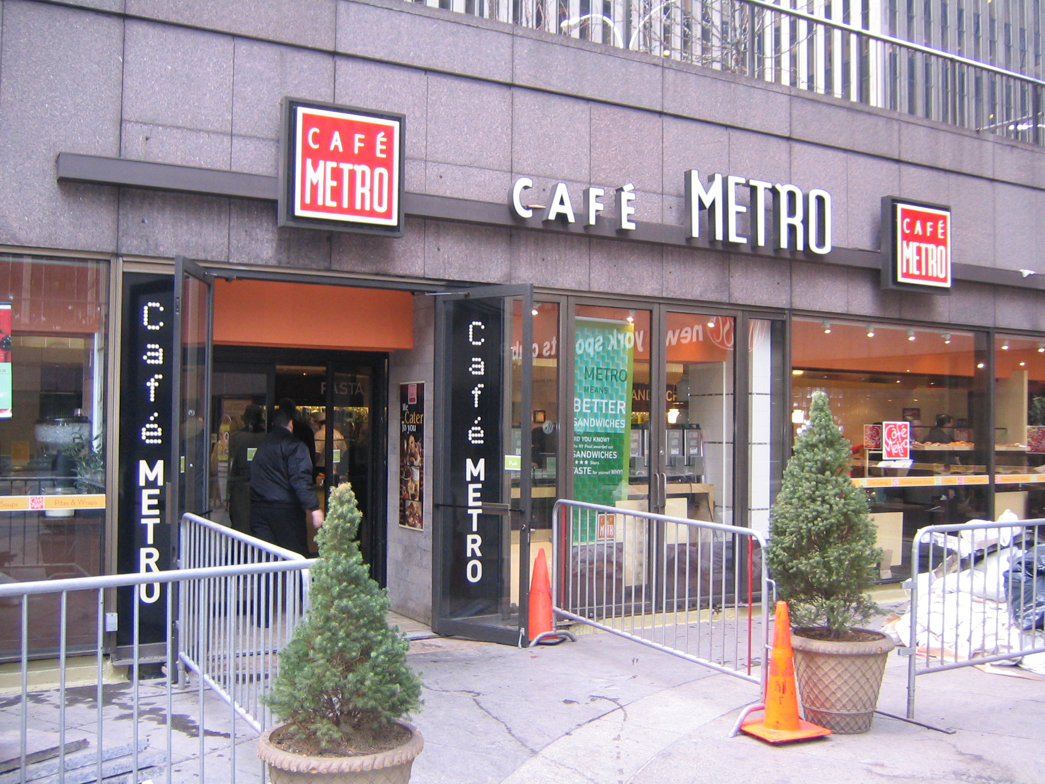 Cafe Metro (Midtown West)