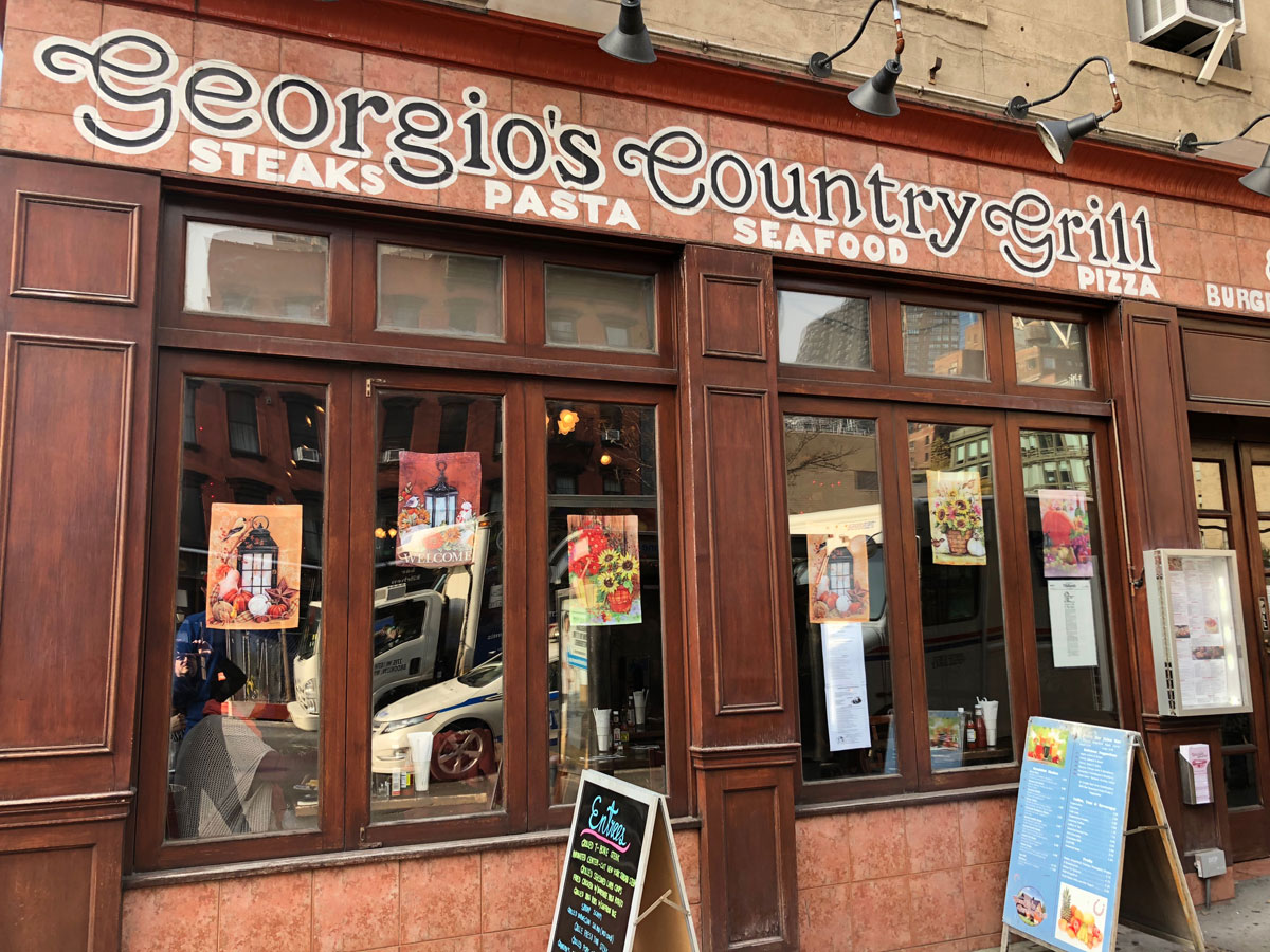 Georgio's Country Grill