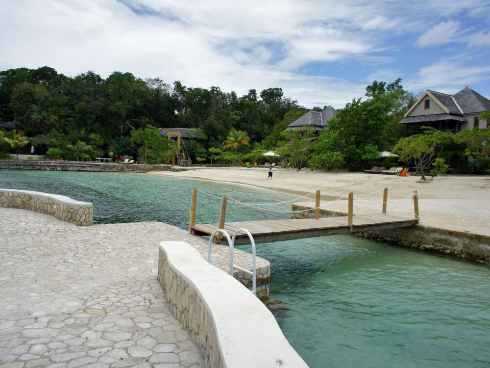 JAMAICA, Oracabessa. Goldeneye Hotel and Resort. View of the