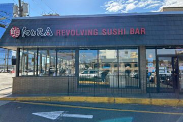 Kura Revolving Sushi - Fort Lee